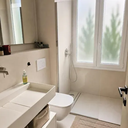 Charming 1-bedroom With Small Terrace, Fully Equipped Διαμέρισμα Νίκαια
